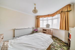 Bedroom- click for photo gallery